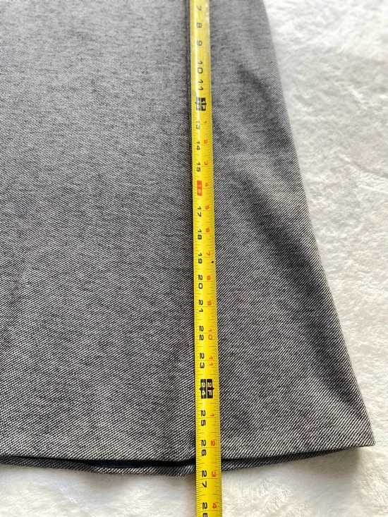 M.M.LaFleur Grey Houndstooth A-Line Midi Skirt Size 4 Virgin Wool Blend Italy - Picture 3 of 6